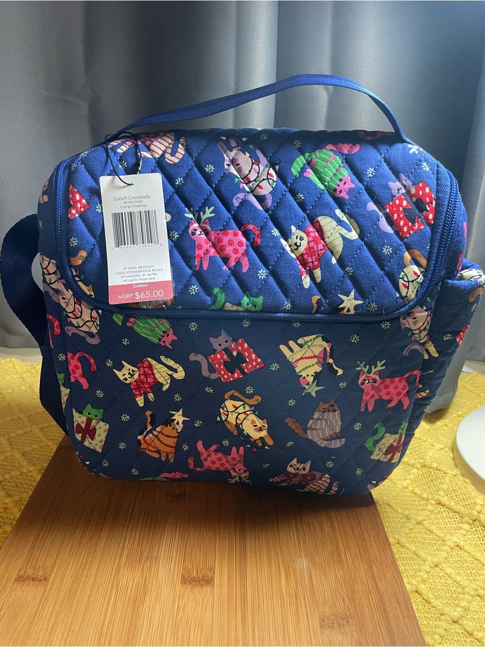 Vera Bradley Navy Quilted Catnip Christmas Print Lunch Crossbody Bag